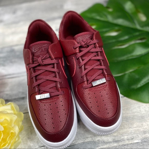 air force 1 sage low red